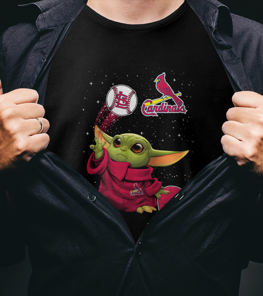 Baby Yoda With St. Louis Cardinals Baseball Starry T-Shirt