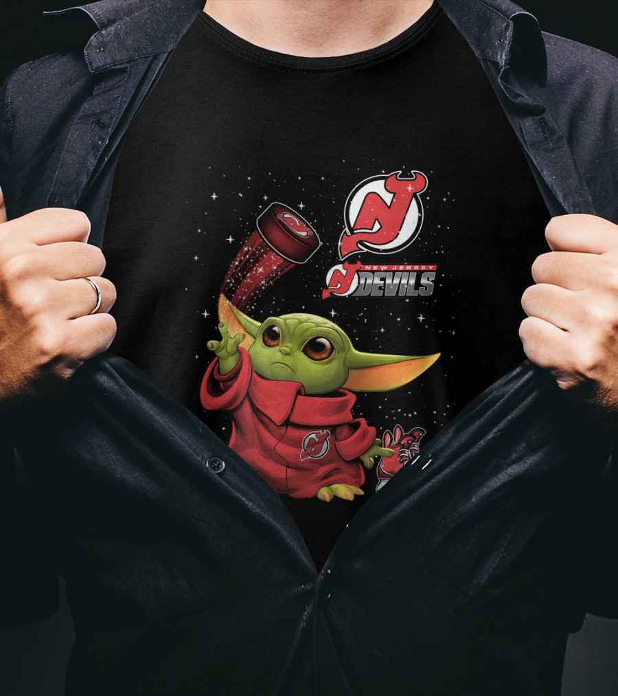 Baby Yoda With New Jersey Devils Hockey Elements T-Shirt