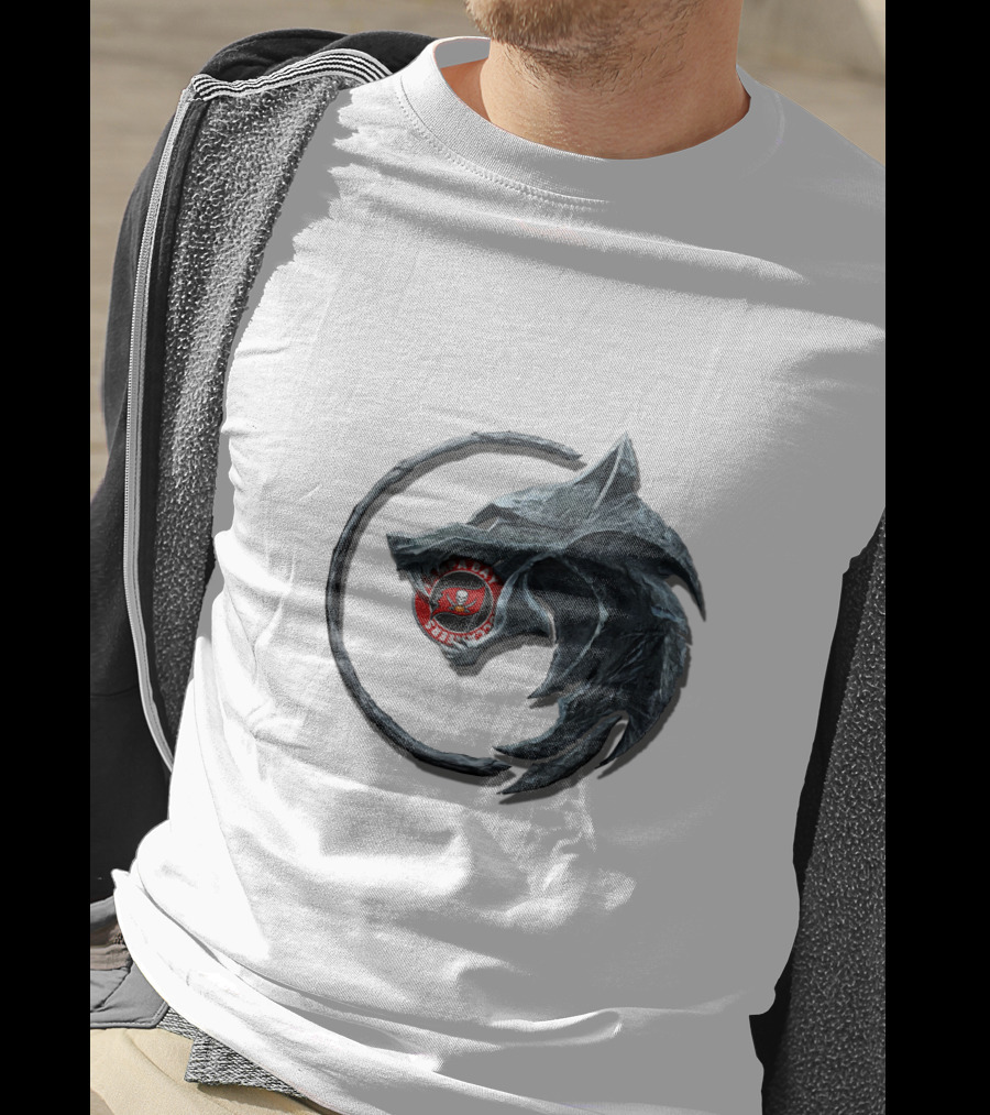Cht1Twnfl1029 Red Wolves Rugby Wolfshead Rugby Club T-Shirt
