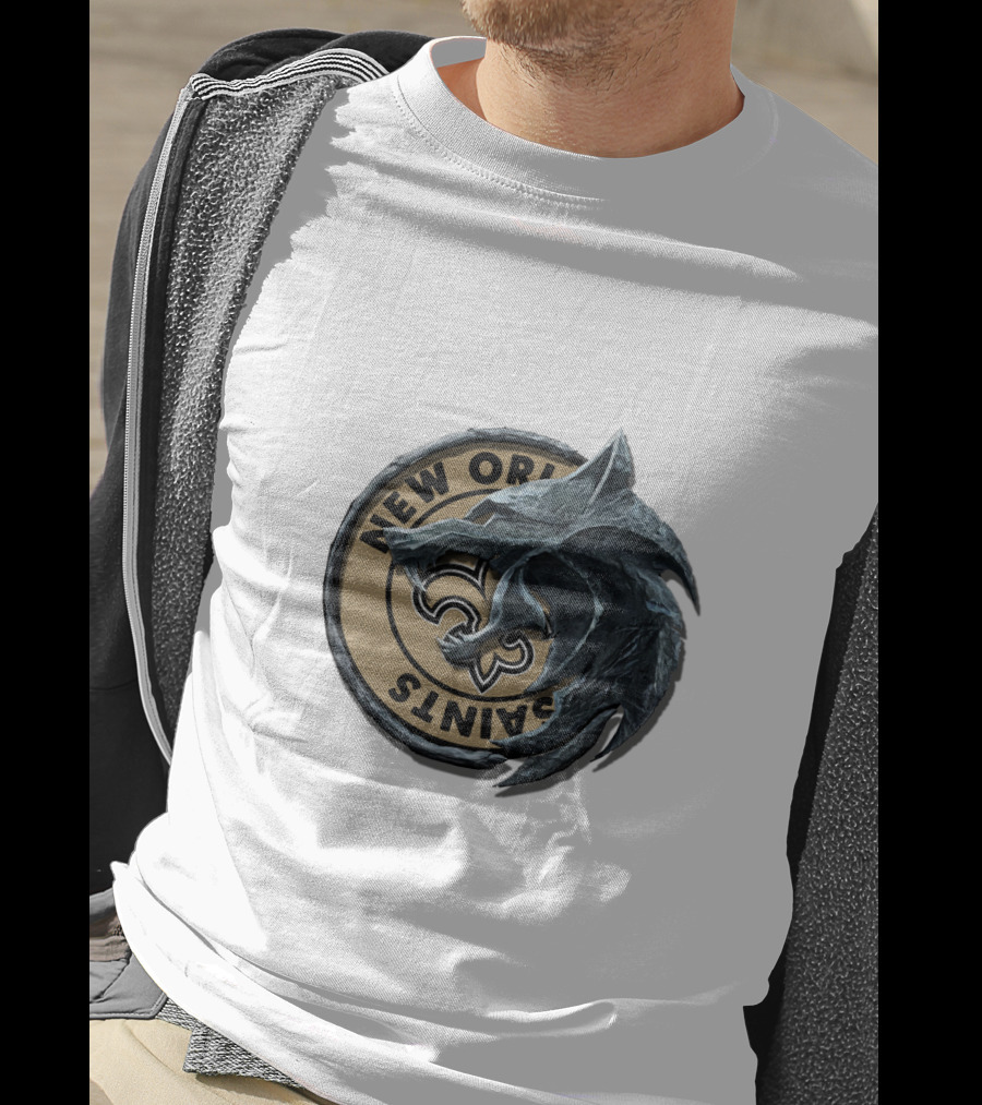 New Orleans Saints Emblem Wolf Icon Cht1Twnfl2022 T-Shirt