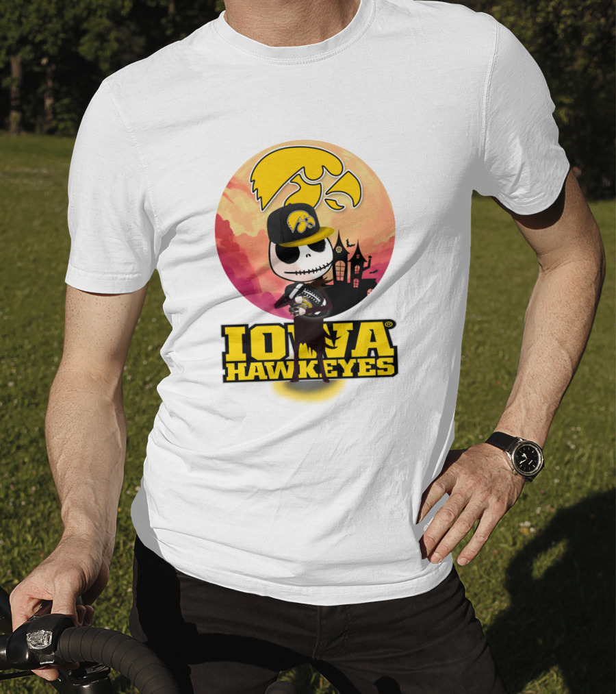 Iowa Hawkeyes Halloween Skull T-Shirt