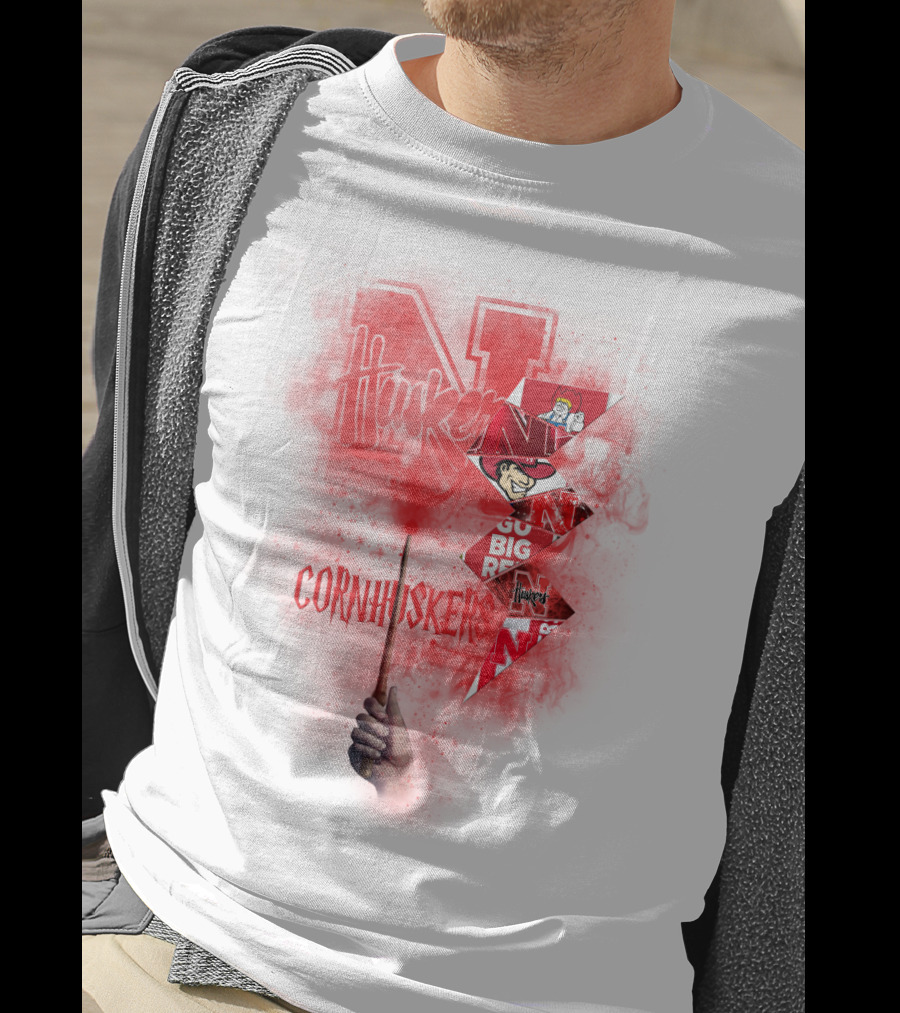 Nebraska Cornhuskers Go Big Red N Huskers Cornhuskers Magic Wand T-Shirt