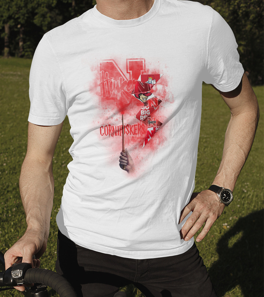 Nebraska Cornhuskers Go Big Red N Huskers Cornhuskers Magic Wand T-Shirt