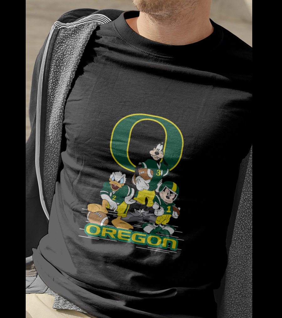 Chtnca10025 Oregon Football Donald Duck Goofy Mickey Mouse T-Shirt
