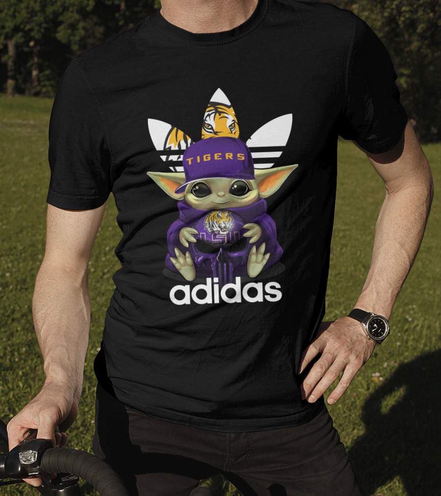 Yoda LSU Tigers Logo With Baby Yoda In Hat T-Shirt