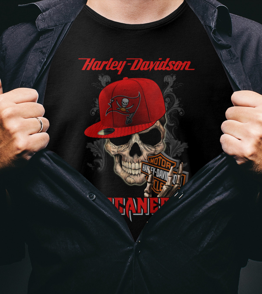 Harley Davidson Buccaneers Skull With Motorcycle Logo Tampa Bay Buccaneers T-Shirt