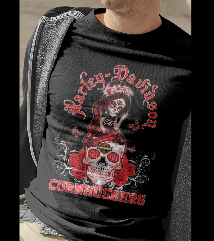Harley Davidson Nebraska Cornhuskers Skull Roses Girl T-Shirt
