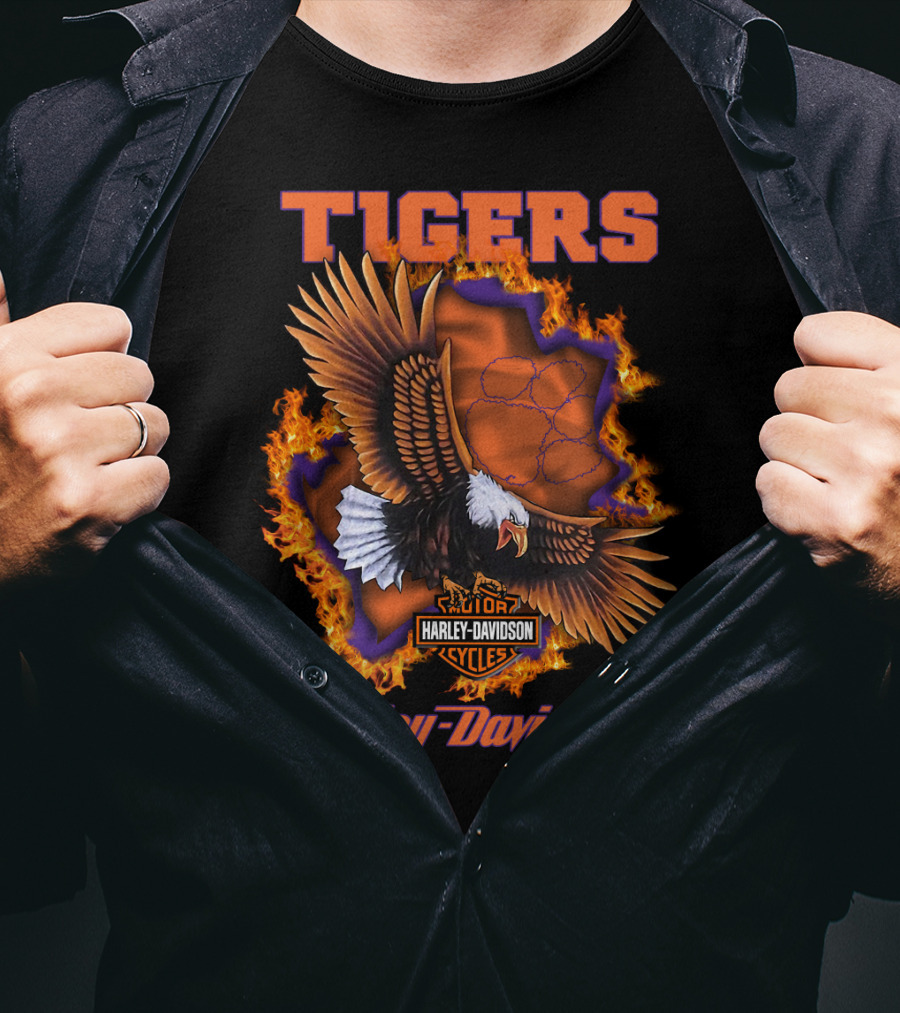 Tigers Harley Davidson Cycles Eagle Flames T-Shirt