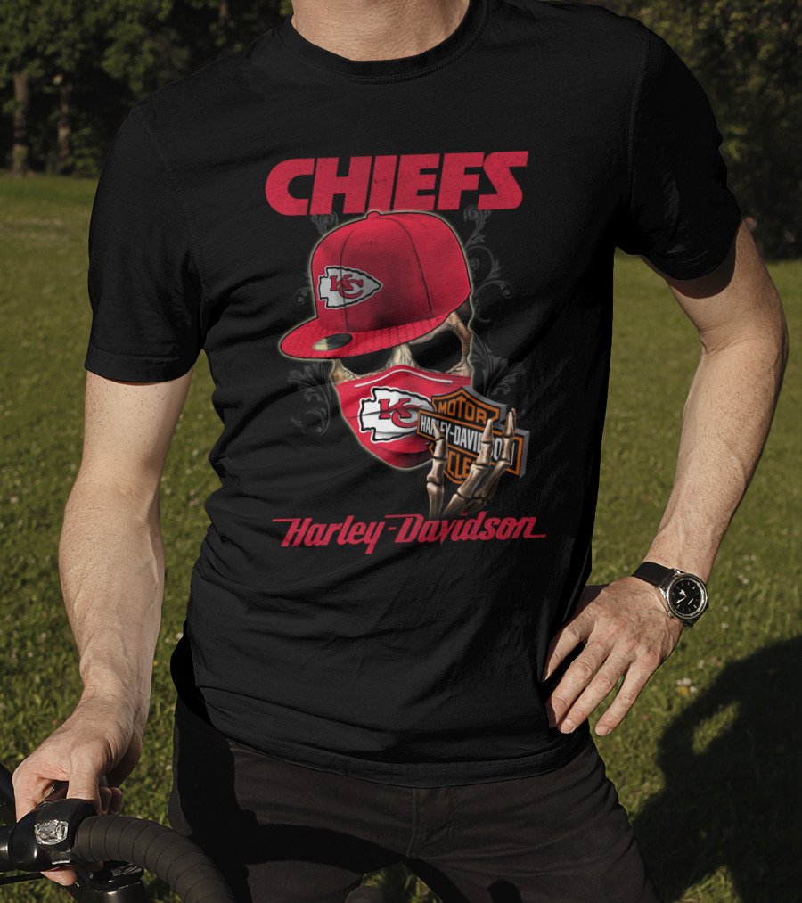 Kansas City Chiefs Harley Davidson Skull And Cap T-Shirt