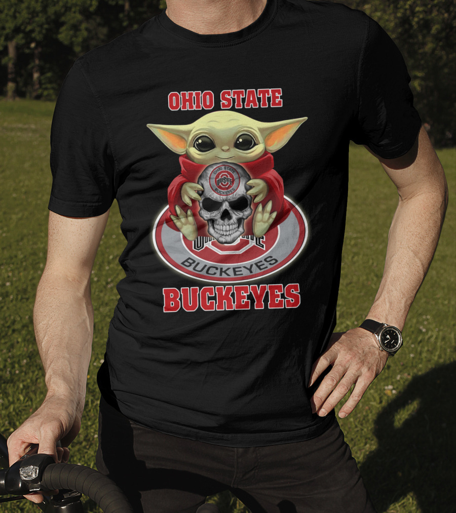 Ohio State Buckeyes Yoda Holding Skull T-Shirt