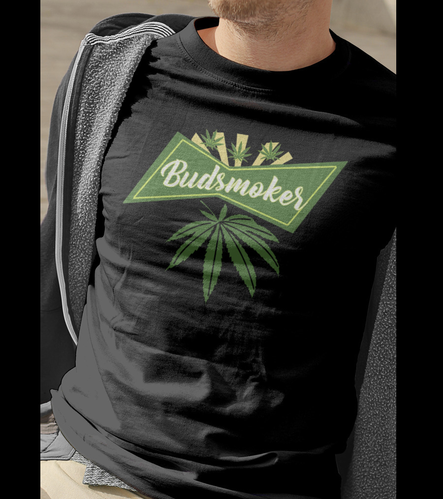 Budsmoker Cannabuds Green Leaf Banner T-Shirt