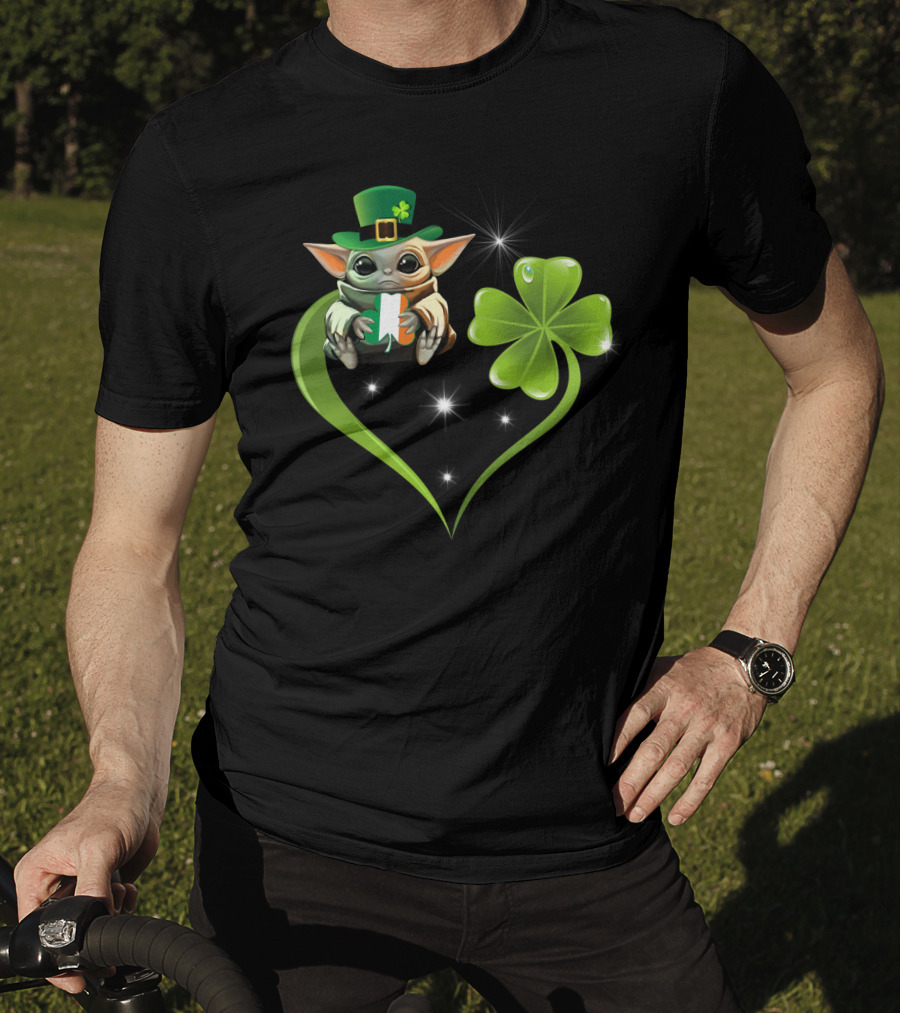 Yoda Shamrock Heart St. Patrick's Day T-Shirt