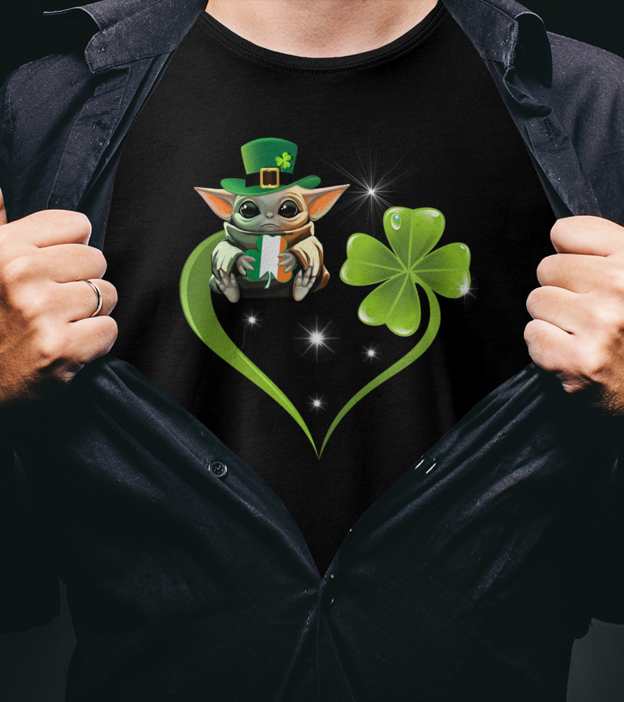 Yoda Shamrock Heart St. Patrick's Day T-Shirt