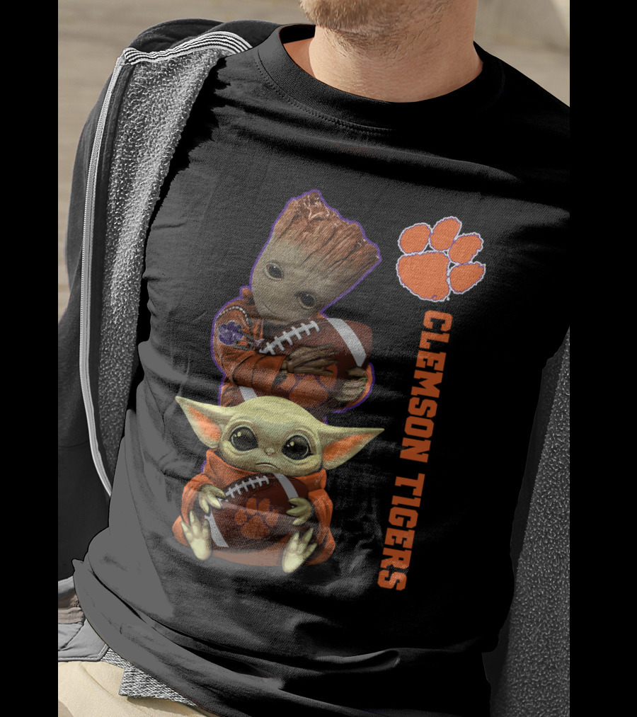 Clemson Tigers Ncaa Baby Groot And Baby Yoda Football Fans T-Shirt