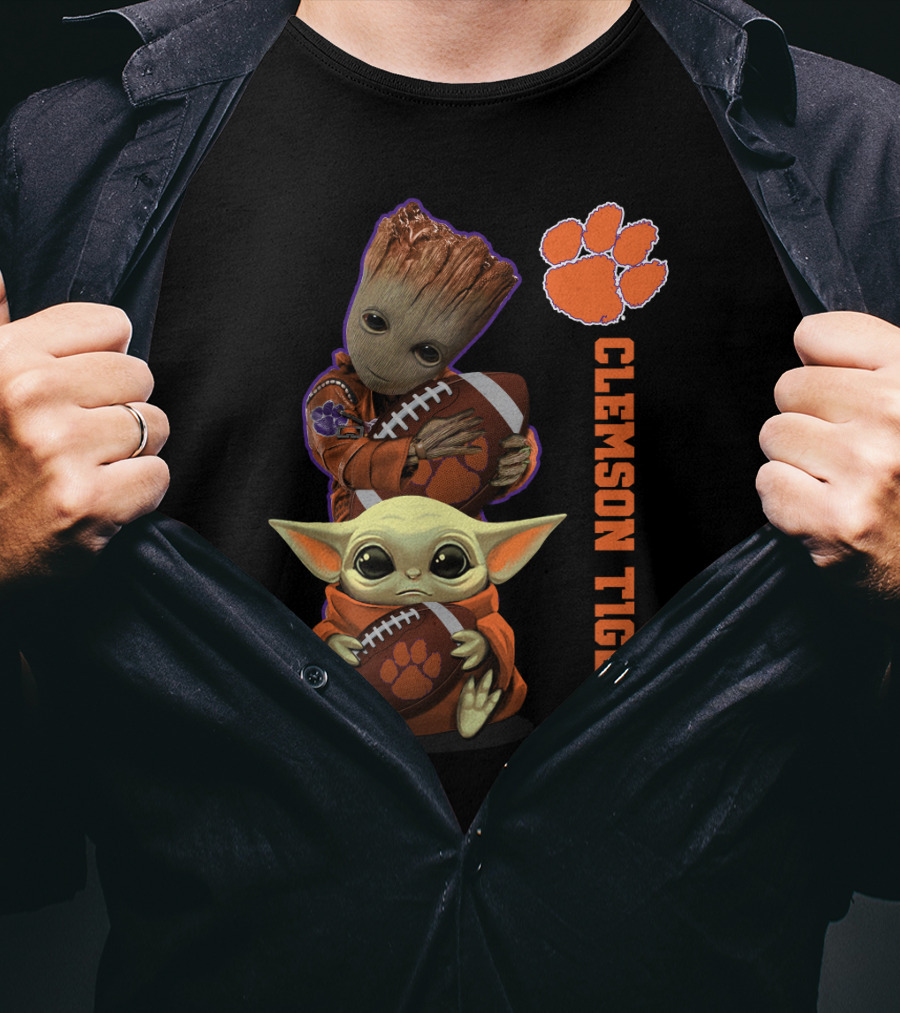 Clemson Tigers Ncaa Baby Groot And Baby Yoda Football Fans T-Shirt