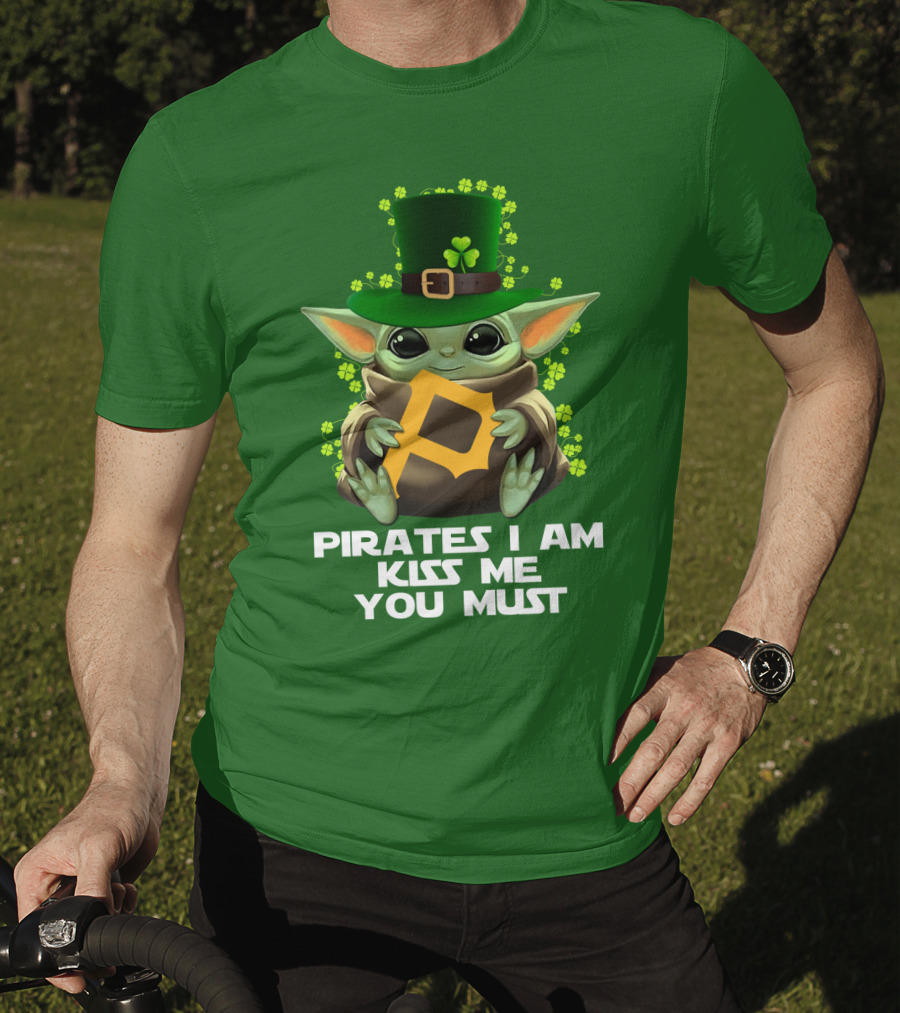 Pirates I Am Kiss Me You Must T-Shirt