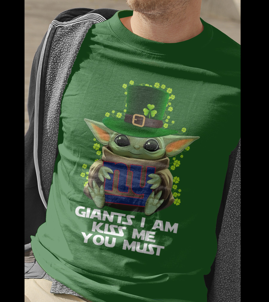 Giants I Am Kiss Me You Must Nyg Shamrock Hat T-Shirt