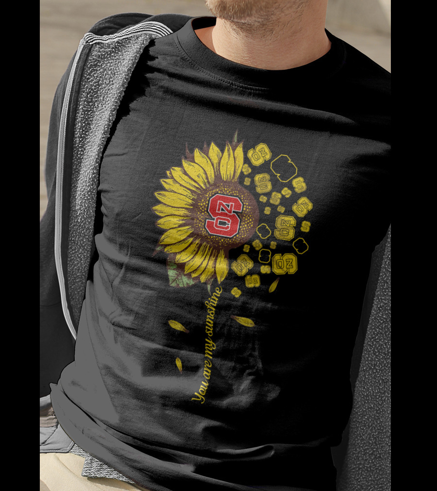 You Are My Sunshine Sunflower 02 Red Center T-Shirt