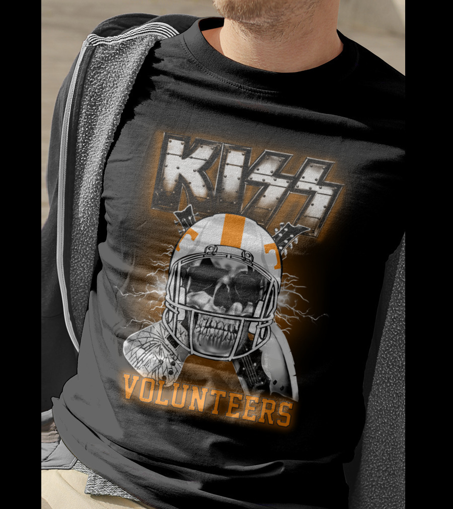 Kiss Volunteers Skull Helmet Ncaa Football Theme T-Shirt