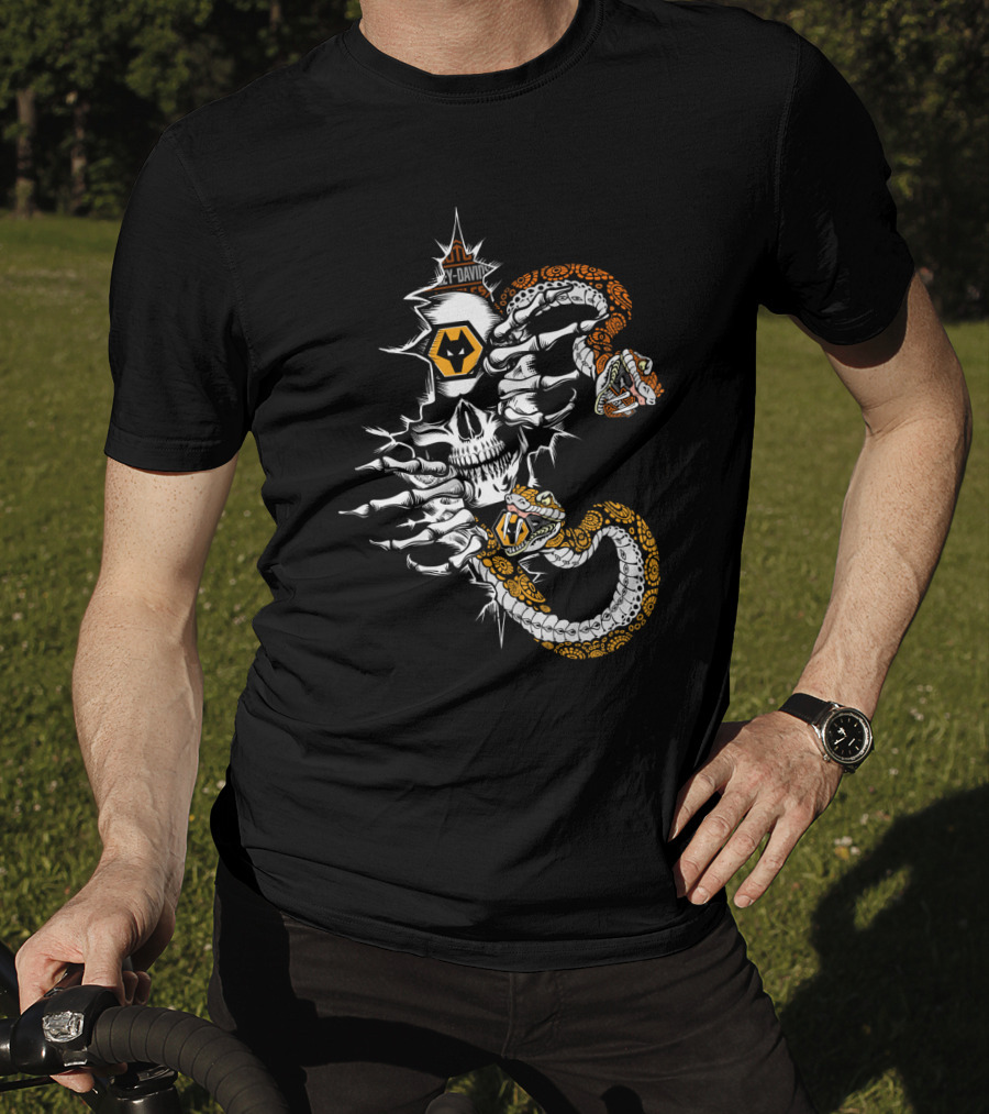 Skull Snake Wolverhampton Wanderers Badge T-Shirt