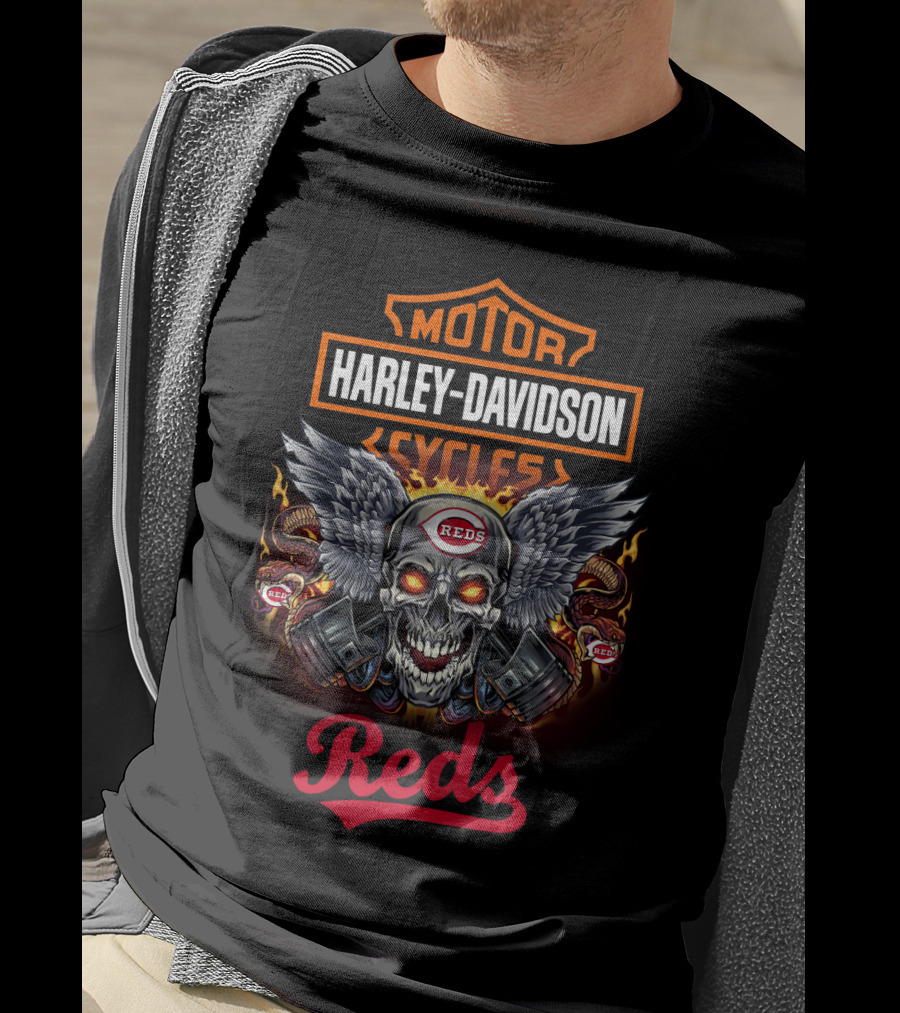 Harley Davidson Motorcycle Skull Wings Cincinnati Reds T-Shirt
