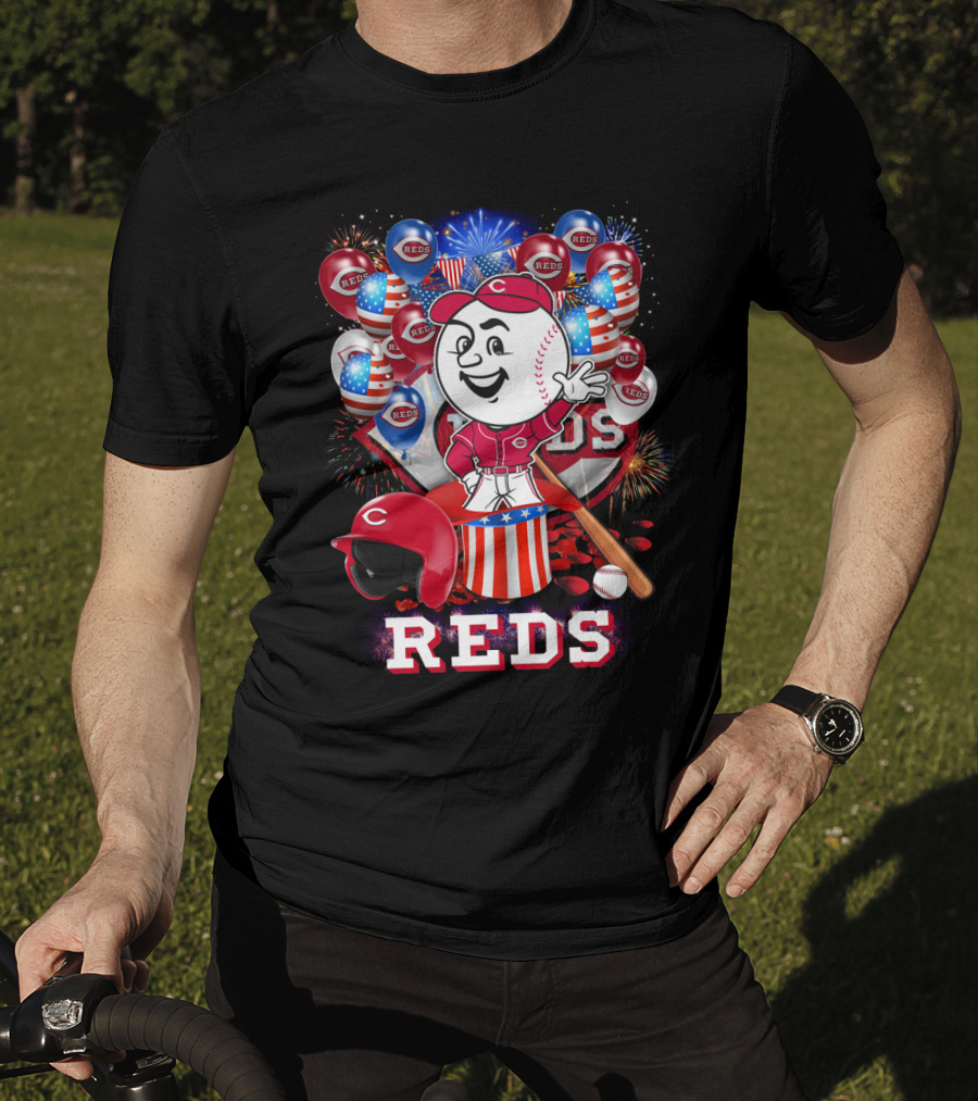 Mlb Cincinnati Reds Baseball Mascot Celebration With Fireworks And Patriotic Details T-Shirt