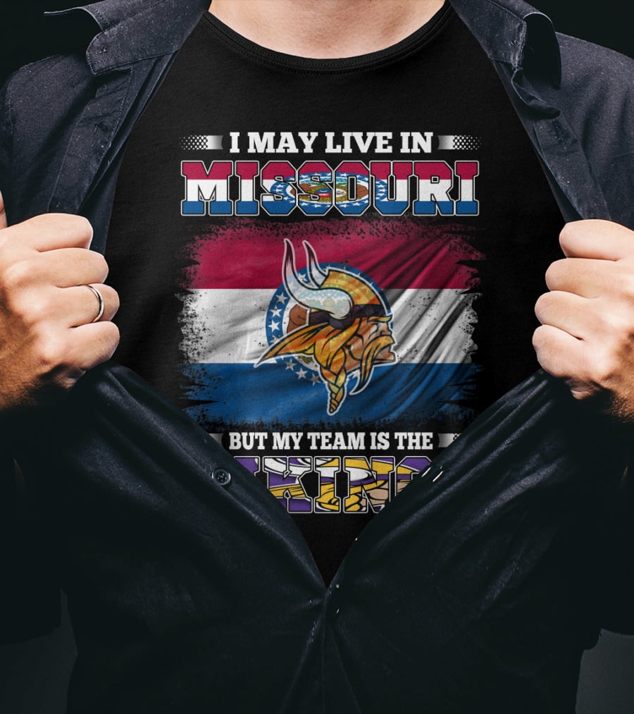 I May Live In Missouri But My Team Is The Vikings Missouri Flag Viking Helmet T-Shirt