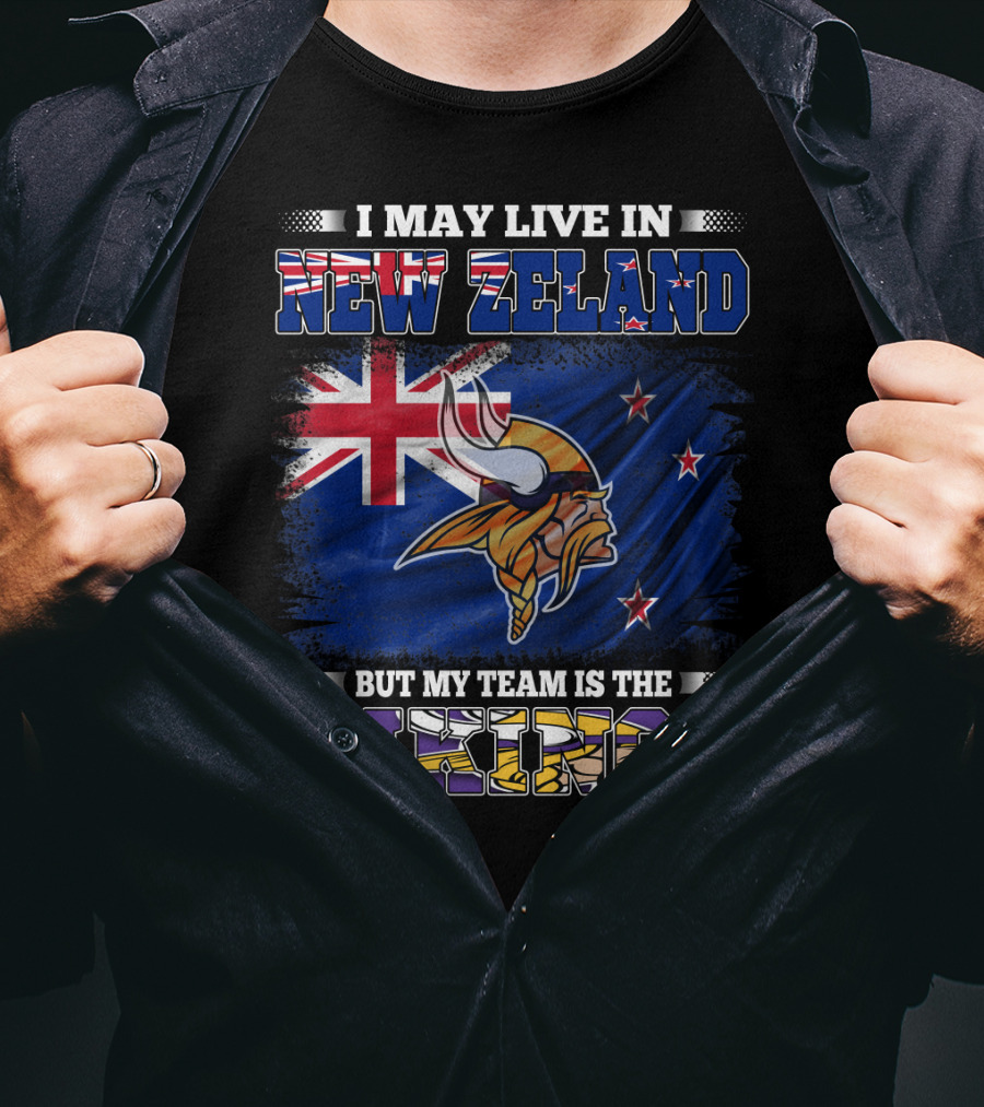 I May Live In New Zeland But My Team Is The Vikings Flag With New Zealand Flag And Viking Helmet T-Shirt