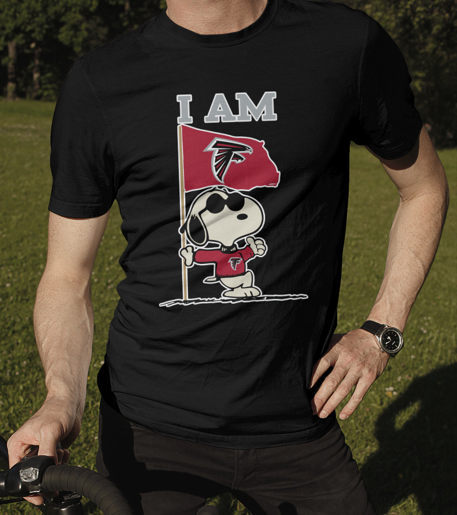 I Am Atlanta Falcons Snoopy Flag T-Shirt
