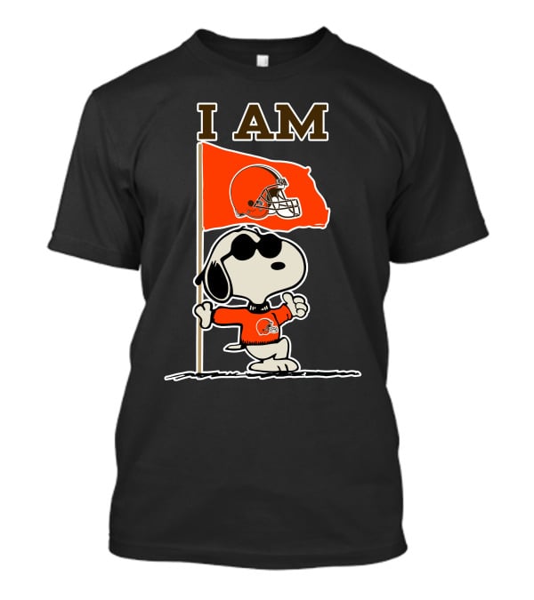 I Am Cleveland Browns Snoopy Football Flag T-Shirt
