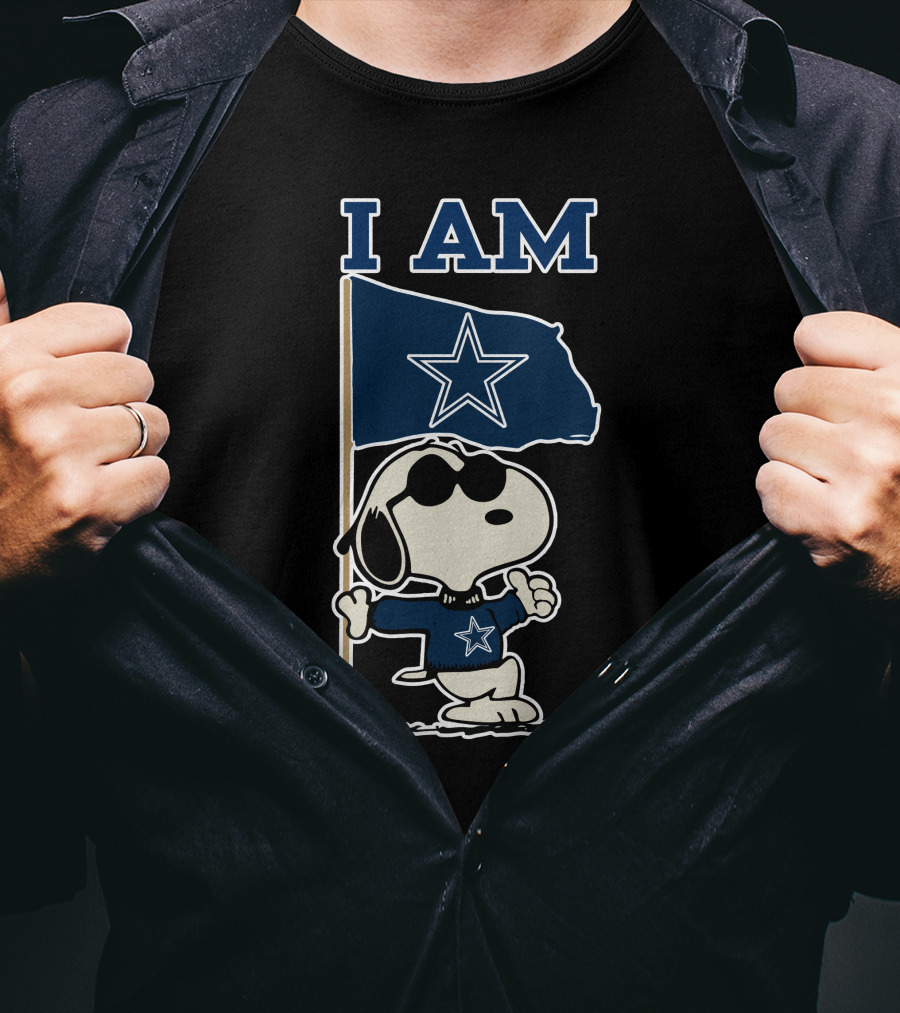 Dallas Cowboys Snoopy I Am Football Fan T-Shirt