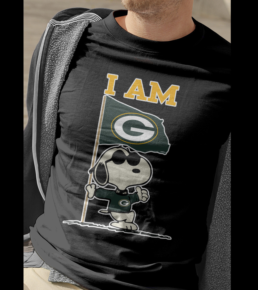 Snoopy Green Bay Packers Flag I Am T-Shirt