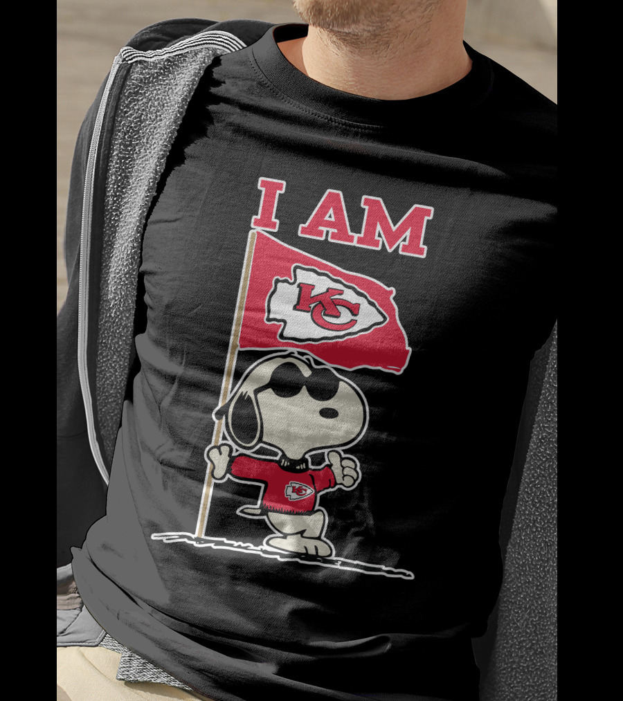 I Am Kansas City Chiefs Snoopy Kc Flag T-Shirt