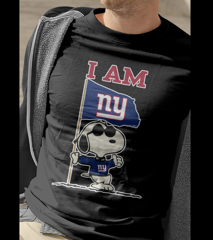 I Am New York Giants Snoopy Flag T-Shirt