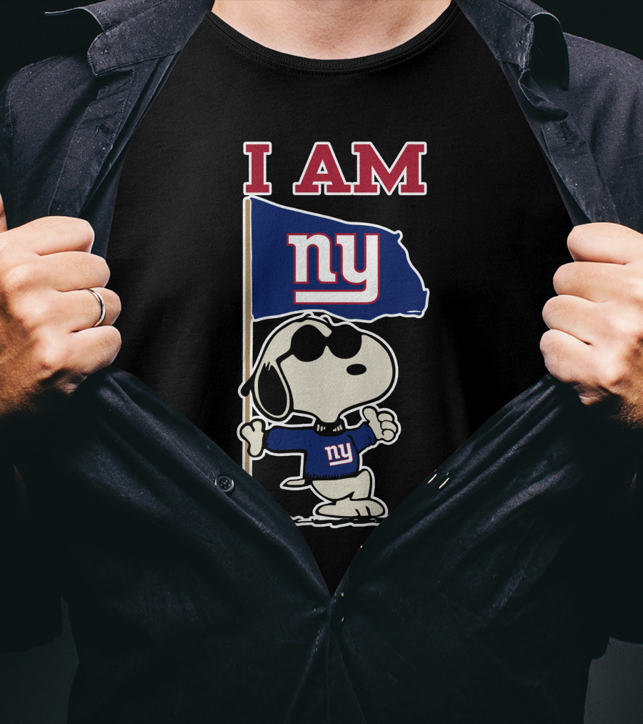 I Am New York Giants Snoopy Flag T-Shirt