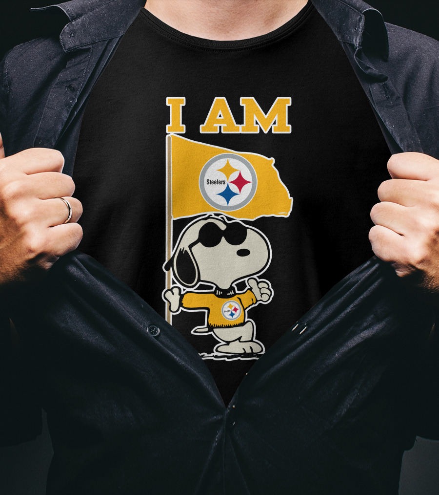 I Am Pittsburgh Steelers Snoopy Flag T-Shirt