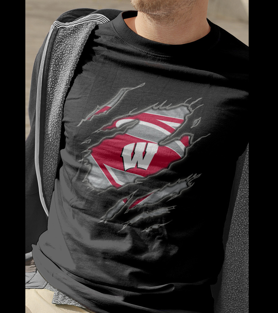 Wisconsin Badgers Superman Logo Ripped Effect T-Shirt