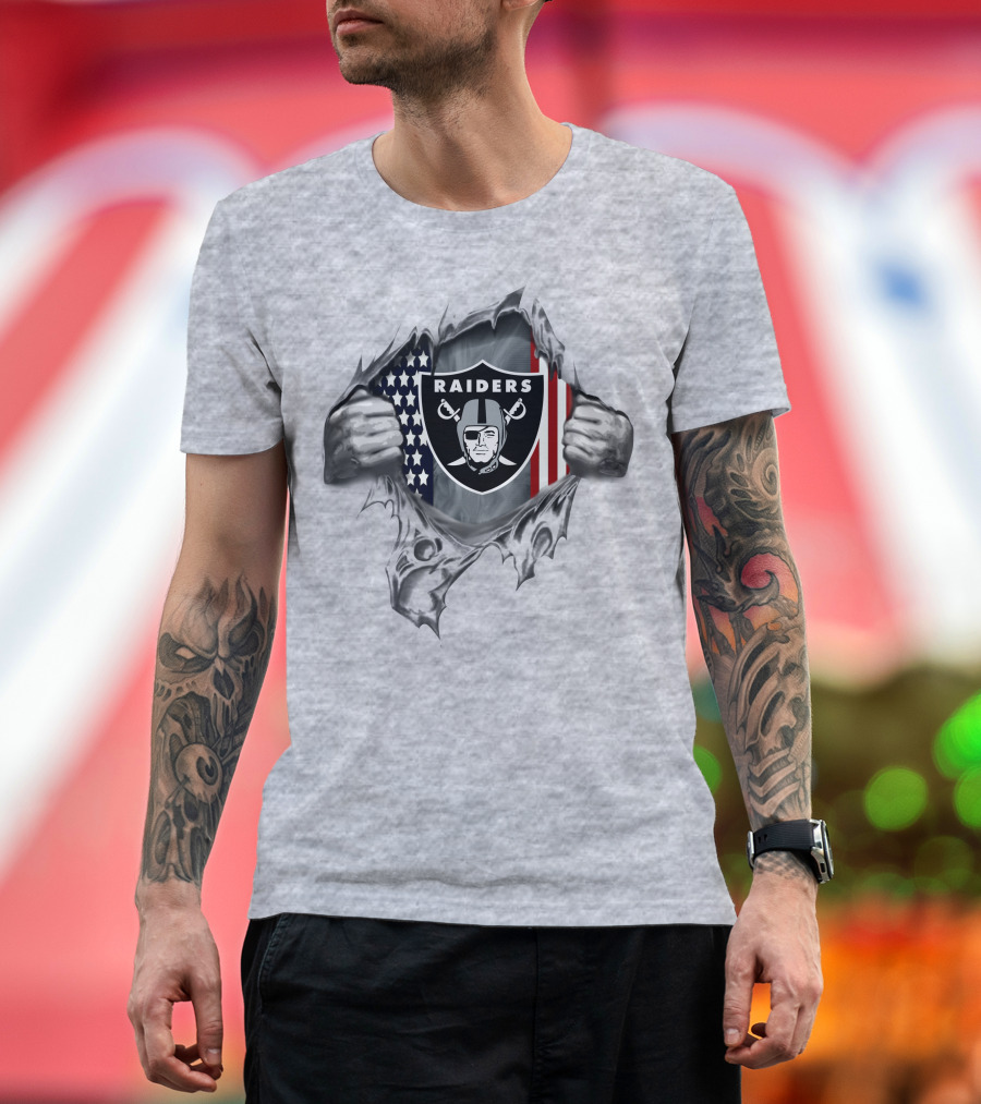 Las Vegas Raiders American Flag Shield T-Shirt