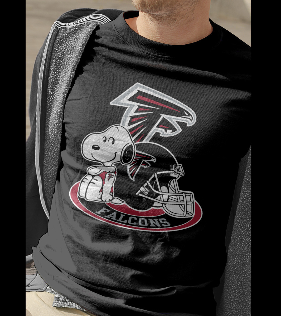 Atlanta Falcons Snoopy With Falcons Logo And Helmet T-Shirt