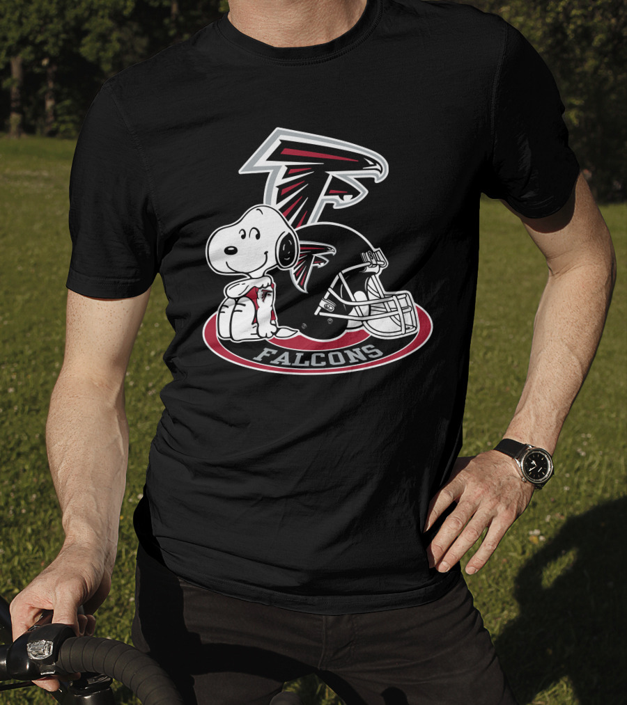 Atlanta Falcons Snoopy With Falcons Logo And Helmet T-Shirt