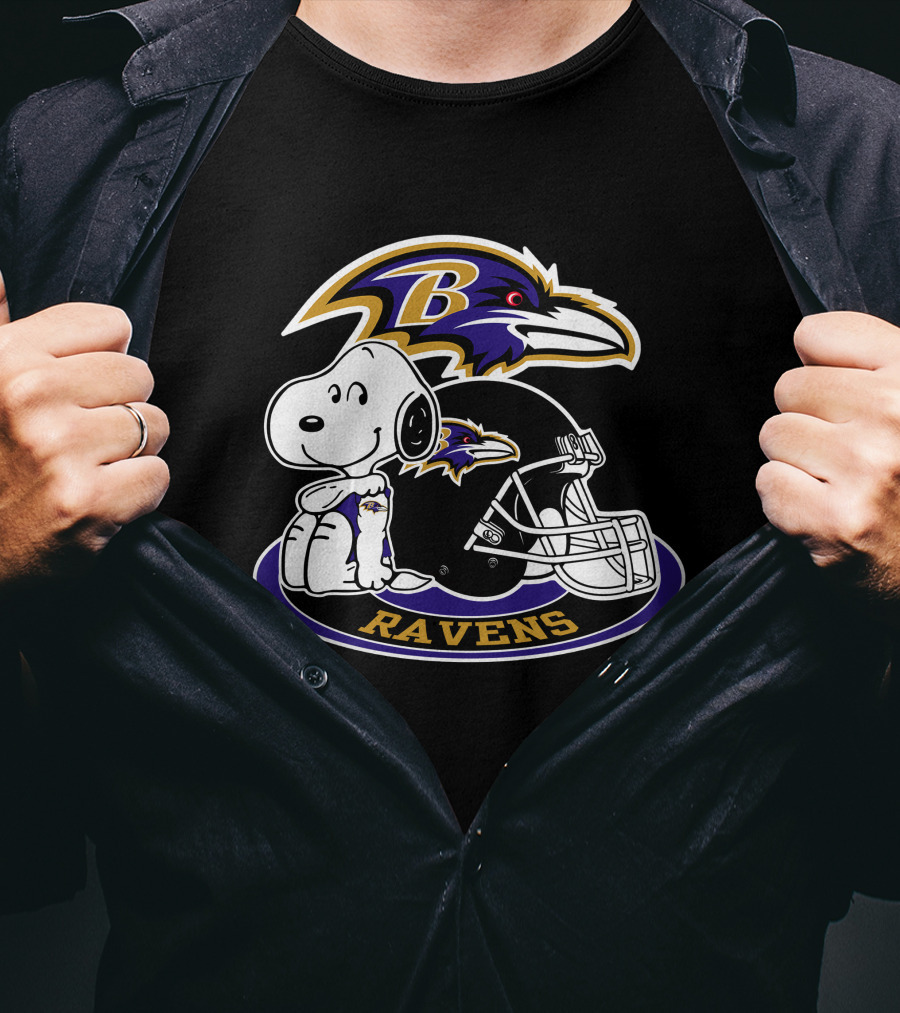 Baltimore Ravens Snoopy Helmet Logo Ravens T-Shirt