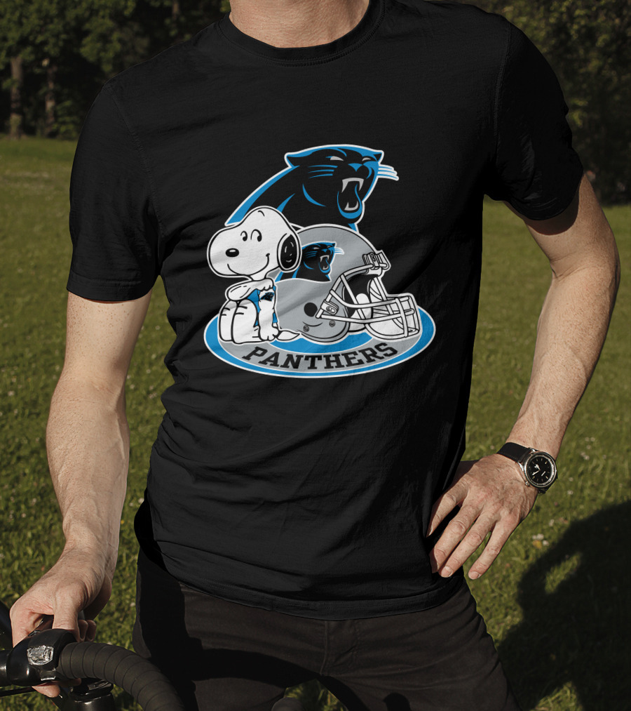 Snoopy Hugging Carolina Panthers Helmet With Team T-Shirt