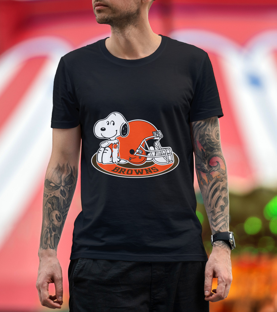 Snoopy Cleveland Browns Helmet Browns T-Shirt