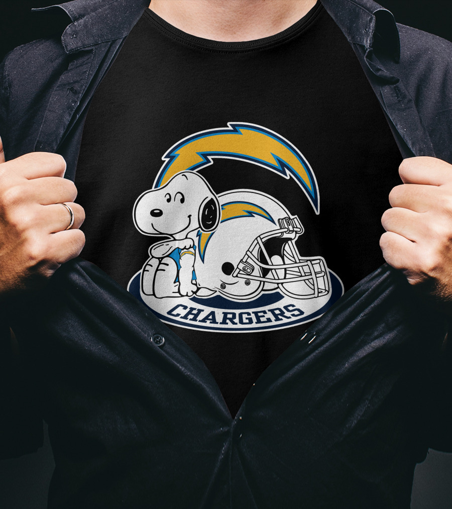 Los Angeles Chargers Snoopy Helmet Clipart 2 T-Shirt