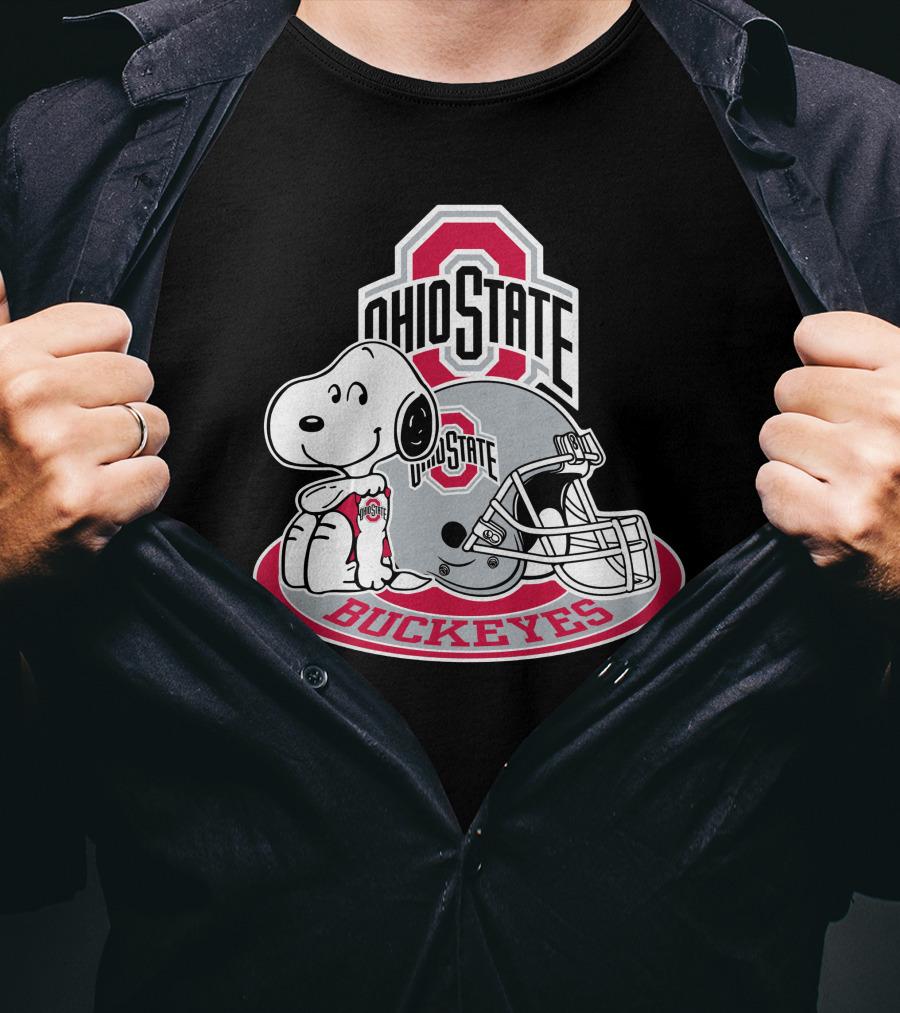 Ohio State Buckeyes Snoopy With Logo And Helmet T-Shirt