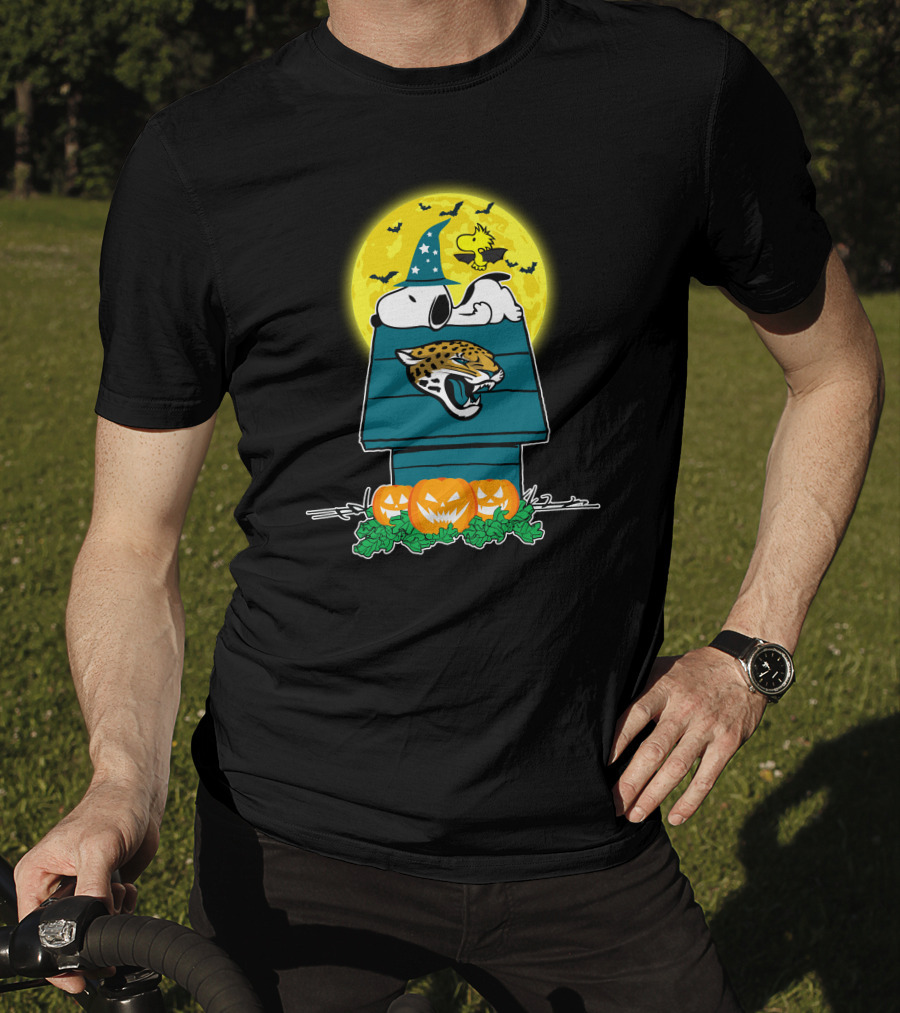 Jacksonville Jaguars Snoopy Halloween Pumpkin Night T-Shirt