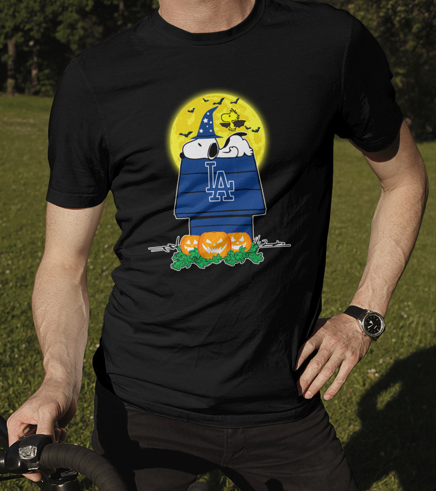 Los Angeles Dodgers Snoopy Halloween Moon Pumpkins Woodstock T-Shirt