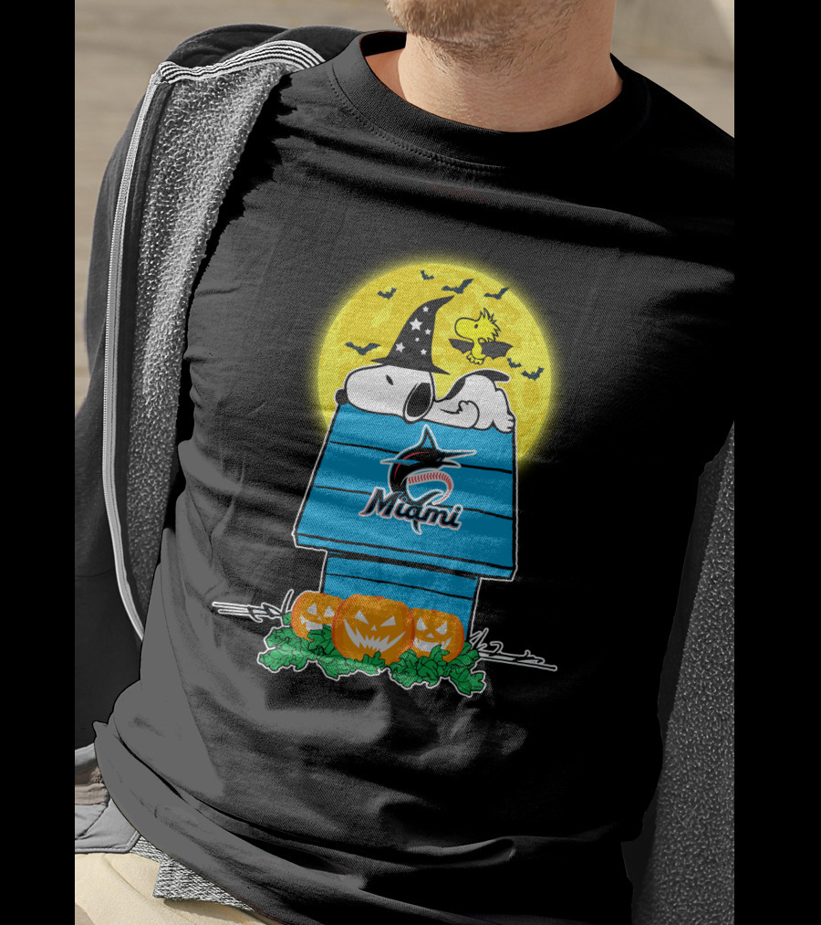 Snoopy Miami Marlins Halloween Moon Pumpkins T-Shirt