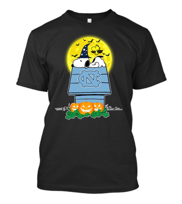 Snoopy North Carolina Tar Heels Halloween Pumpkins Moon T-Shirt