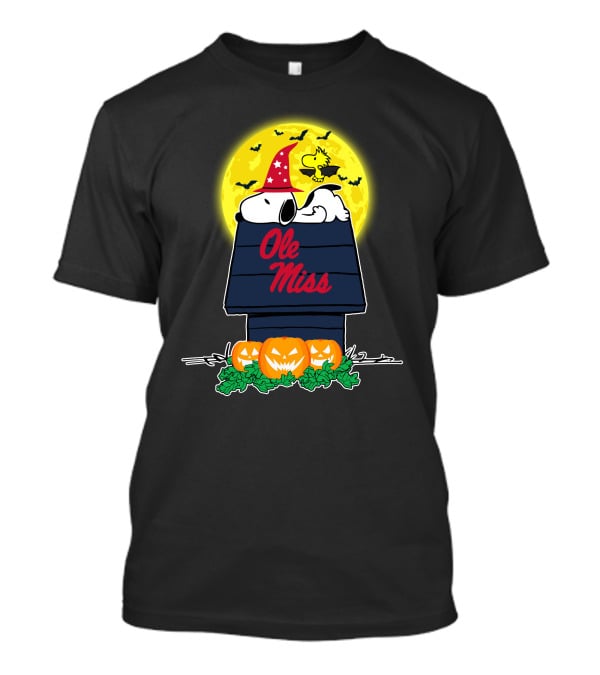 Ole Miss Halloween Snoopy Doghouse Pumpkins Full Moon T-Shirt